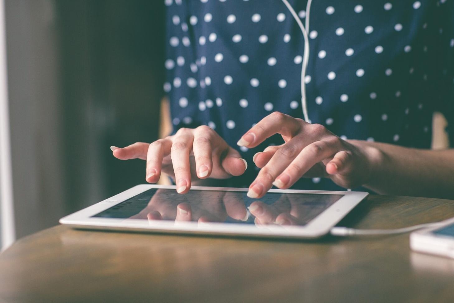 Bureau de consultation avec documents et outils de planification financière